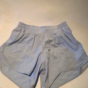 LULU LEMON SHORTS — SIZE 6